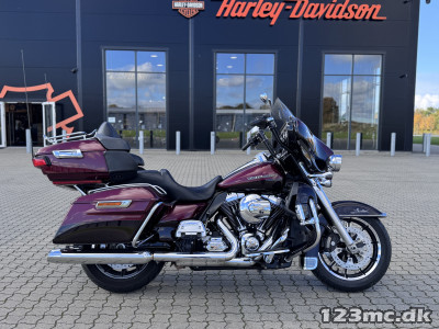 Harley-Davidson FLHTK Electra Glide Ultra Limited