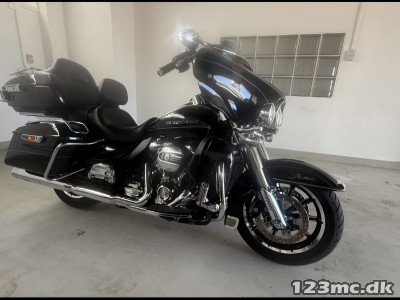 Harley-Davidson FLHTK Electra Glide Ultra Limited