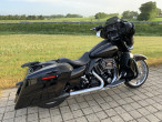 2015 Harley-Davidson FLHXSE CVO Street Glide