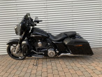 2015 Harley-Davidson FLHXSE CVO Street Glide