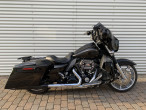 2015 Harley-Davidson FLHXSE CVO Street Glide
