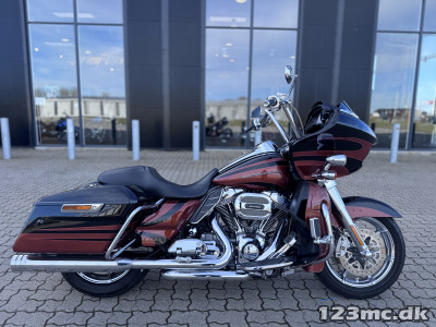 Harley-Davidson FLTRUSE CVO Road Glide Ultra