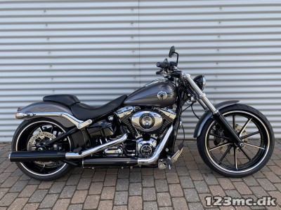 Harley-Davidson FXSB Softail Breakout HMC Motorcykler. Vi bytter gerne.