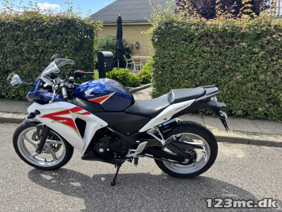 Honda CBR 250 R