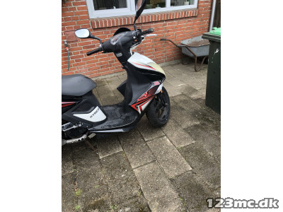Kymco Super 8