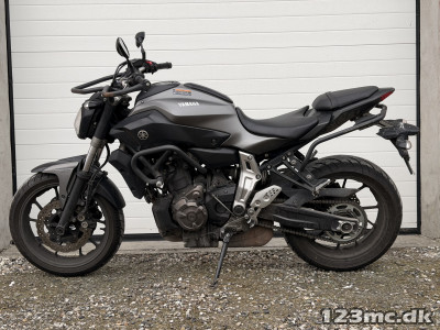 Yamaha MT-07