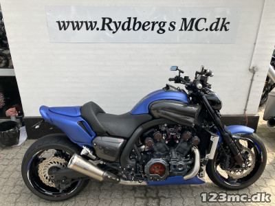 Yamaha V-Max Badest Boy in Town!!