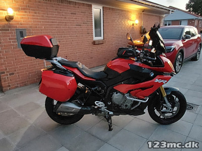 BMW S 1000 XR