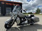 2016 Harley-Davidson FLHR Road King