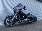 2016 Harley-Davidson FLHXS Street Glide Special