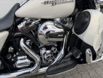 2016 Harley-Davidson FLHXS Street Glide Special