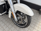 2016 Harley-Davidson FLHXS Street Glide Special