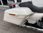 2016 Harley-Davidson FLHXS Street Glide Special