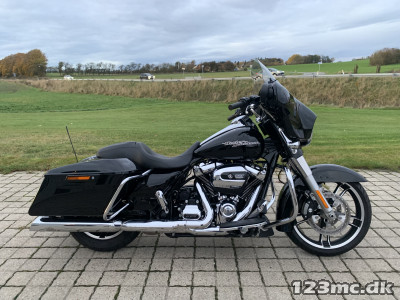 Harley-Davidson FLHXS Street Glide Special HMC Motorcykler. Vi bytter gerne.