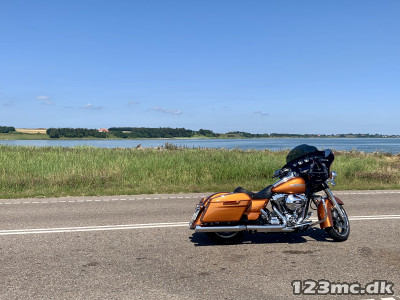 Harley-Davidson FLHXS Street Glide Special