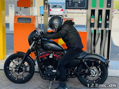 Harley-Davidson XL883N Iron 883 Sporster
