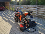 2016 KTM 1290 Super Duke GT 2016 KTM 1290 Super Duke GT