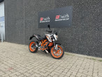 2016 KTM 390 Duke 2016 KTM 390 Duke