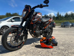2016 KTM 690 DUKE 2016 KTM 690 DUKE