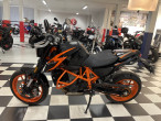2016 KTM 690 DUKE R 2016 KTM 690 DUKE R