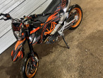 2016 KTM 690 SMC R