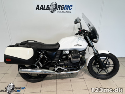 Moto Guzzi V7 Moto Guzzi V7