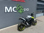 2016 Suzuki GSR 750