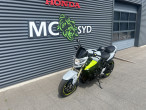 2016 Suzuki GSR 750