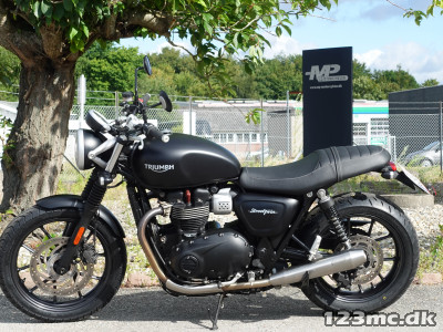Triumph Bonneville Street Twin