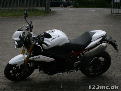 Triumph Speed Triple R