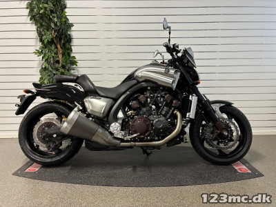 Yamaha V-Max 1700 - Lavt km.tal!