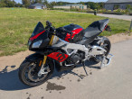 2017 Aprilia Tuono V4 1100 RR 2017 Aprilia Tuono V4 1100 RR