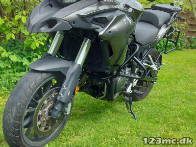 Benelli TRK 502