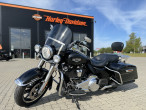 2017 Harley-Davidson FLHP Road King Police