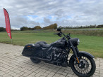 2017 Harley-Davidson FLHRXS Road King Special 2017 Harley-Davidson FLHRXS Road King Special