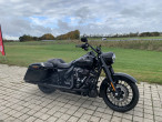 2017 Harley-Davidson FLHRXS Road King Special 2017 Harley-Davidson FLHRXS Road King Special