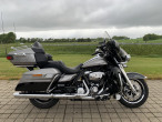 2017 Harley-Davidson FLHTK Electra Glide Ultra Limited