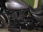 2017 Harley-Davidson FLHXL Street Glide Limited