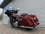 2017 Harley-Davidson FLHXS Street Glide Special