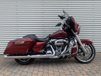 2017 Harley-Davidson FLHXS Street Glide Special