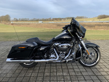 Harley-Davidson FLHXS Street Glide Special HMC Motorcykler. Vi bytter gerne.