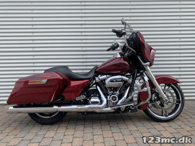 Harley-Davidson FLHXS Street Glide Special HMC Motorcykler. Vi bytter gerne.