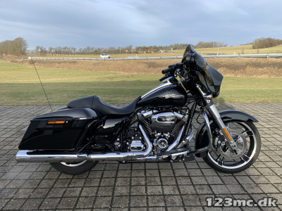 Harley-Davidson FLHXS Street Glide Special HMC Motorcykler. Vi bytter gerne.