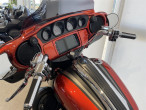 2017 Harley-Davidson FLHXSE CVO Street Glide