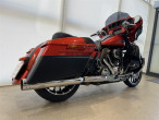 2017 Harley-Davidson FLHXSE CVO Street Glide