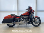 Harley-Davidson FLHXSE CVO Street Glide