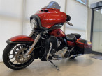 2017 Harley-Davidson FLHXSE CVO Street Glide 2017 Harley-Davidson FLHXSE CVO Street Glide