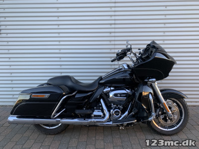 Harley-Davidson FLTRU Road Glide Ultra