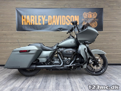 Harley-Davidson FLTRXS Road Glide Special Costum bygget