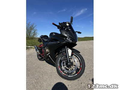 Honda CBR 500 RA